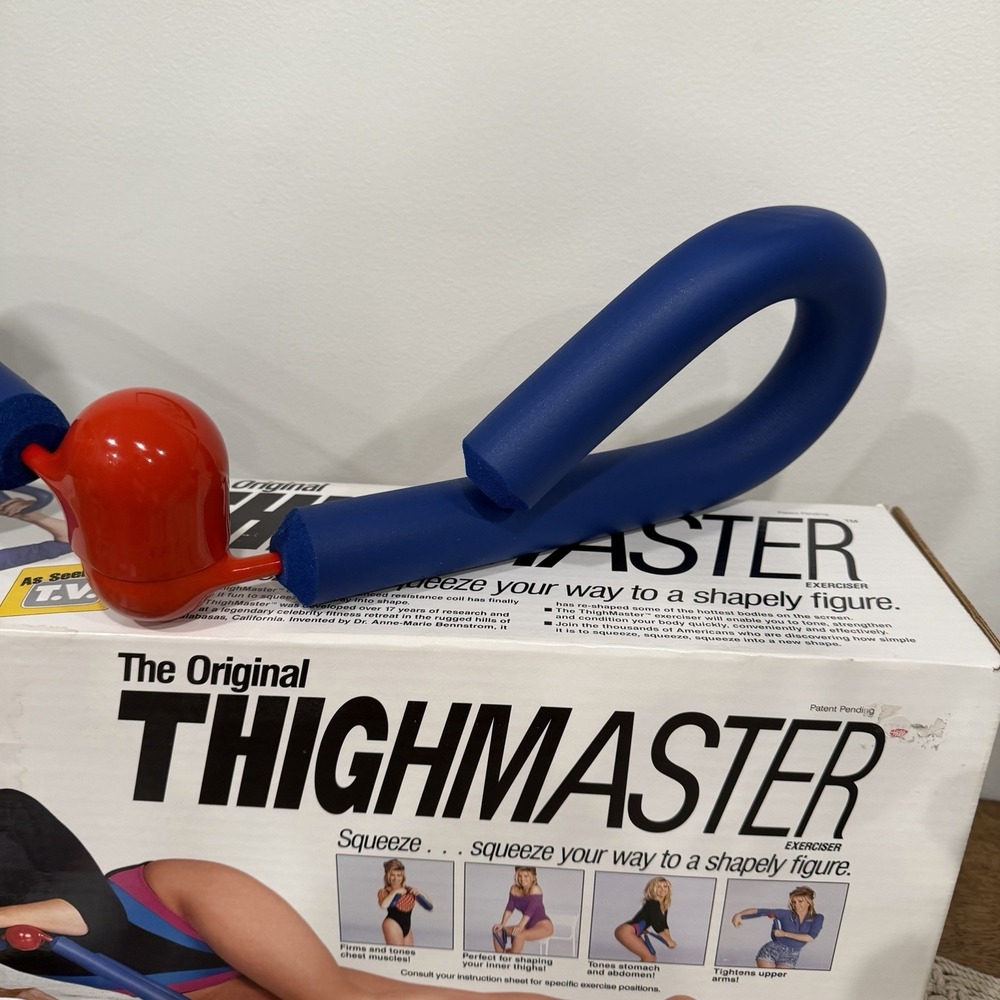 VTG 1991 The Original Thigh Master Leg Arm Exerciser Suzanne Somers Original Box - Picture 7 of 8